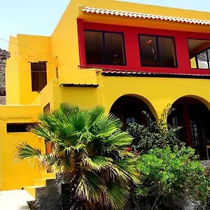 Rose's Place Mindelo